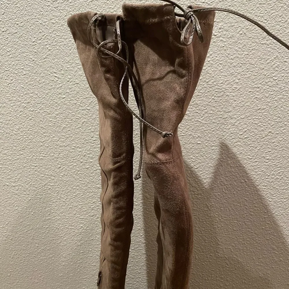 NO BRAND Brown/Tan Thigh High Women's Boots Size 5.5.